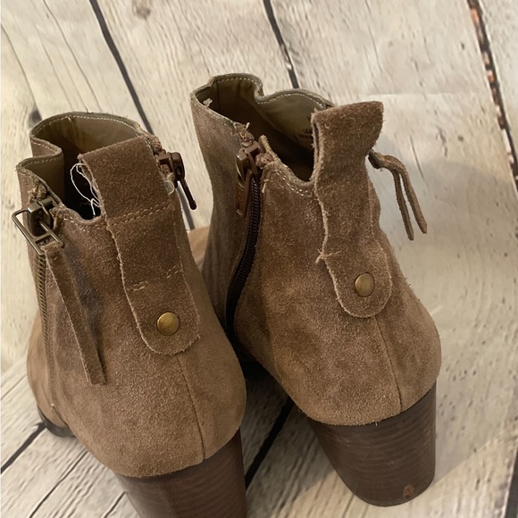 Sole Society So Mira taupe boots - Picture 9 of 10